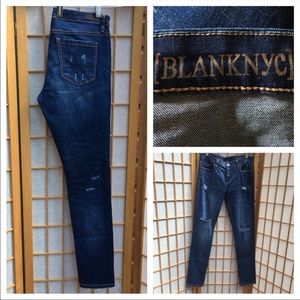 Blank NYC Distressed Skinny Jeans SZ 30